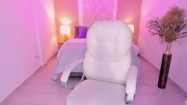 ellie_evans_ live sex cam