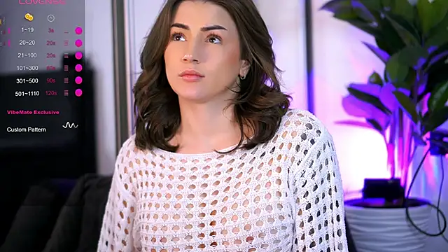 BabbyAisha live sex cam