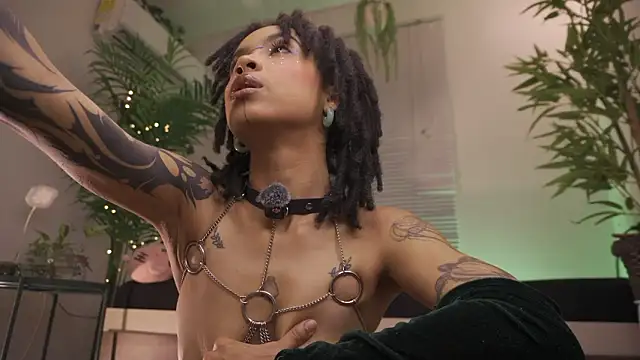 Cooper-Reds live sex cam