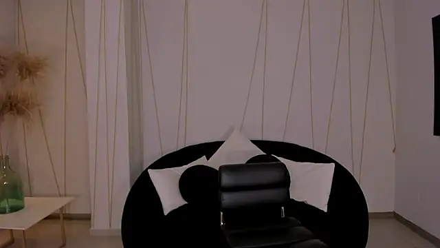 SunnyRivers live sex cam