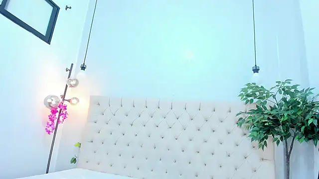 Victoria_Coleman live sex cam