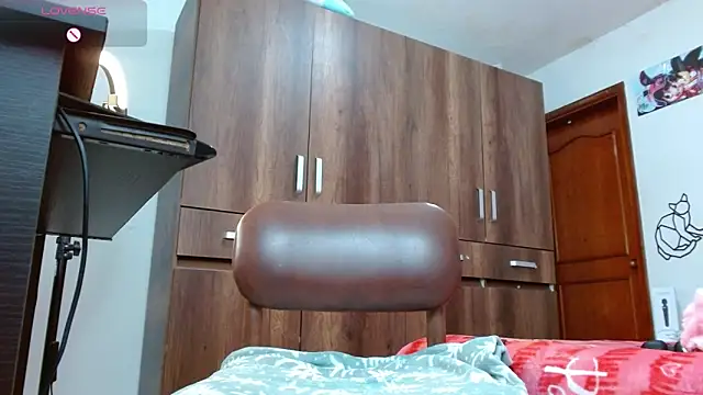 antonella_sweet33 live sex cam