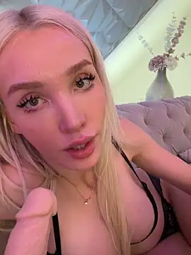 Lana-Grey live sex cam
