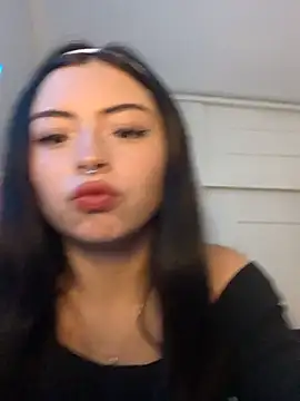 Valu_euphoria's cam snapshot