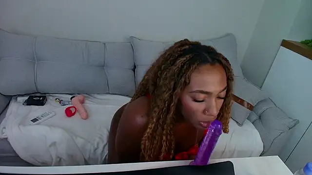 Patricia_Rosse21's cam snapshot