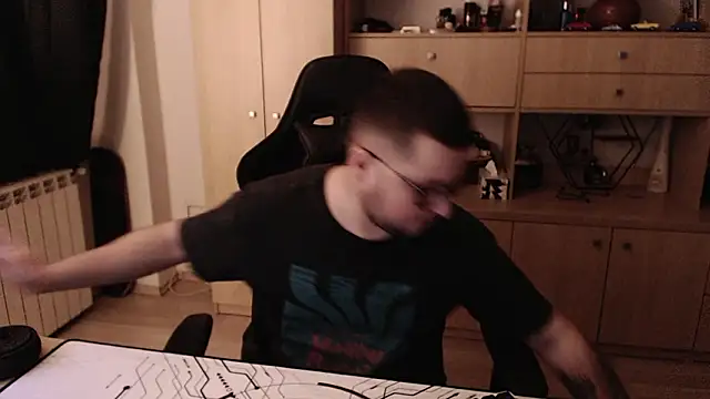 kevinnlovelly's cam snapshot