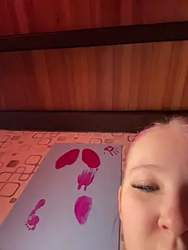 LittleChaosQueen live sex cam