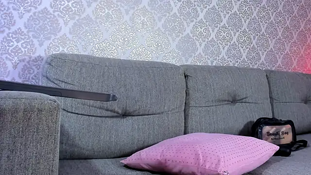 SuccubusDolly's cam snapshot