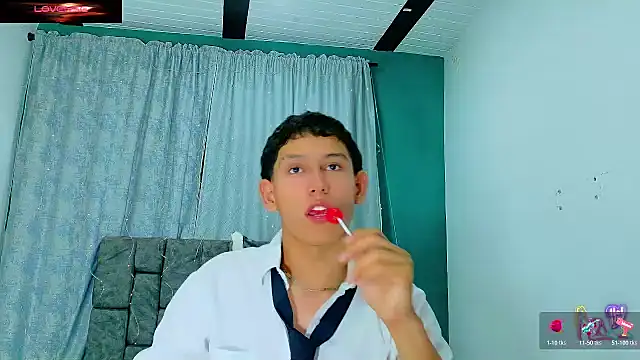 FelipeGonzalezz's cam snapshot