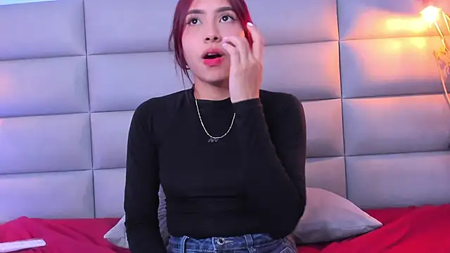 miss-emma-'s cam snapshot