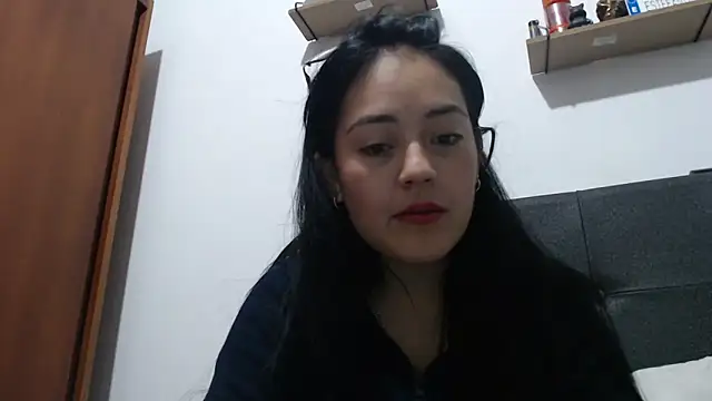 Alisha_99's cam snapshot