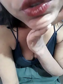 Cute_Manvi6's cam snapshot