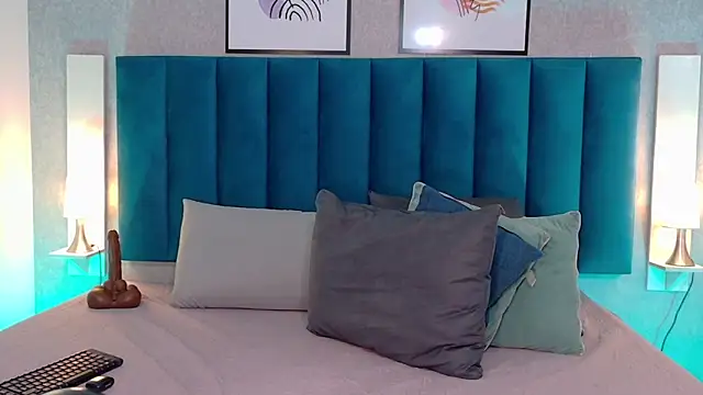 Madisonsmiith live sex cam