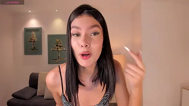 NiaSalvatore's cam snapshot