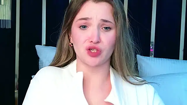 Lina_Sinerz's cam snapshot