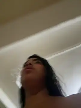 Catalleya_flower's cam snapshot