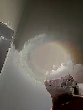 Handsolo_porn's cam snapshot