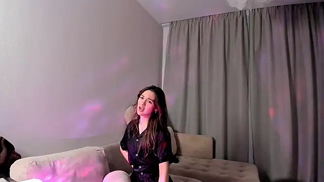 TreasaCrebs's cam snapshot