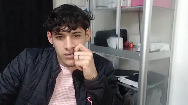 MaxStar26's cam snapshot