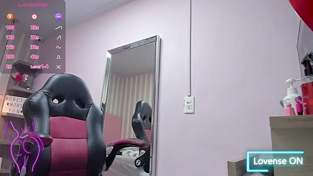 HELEN_DAVIS4's cam snapshot