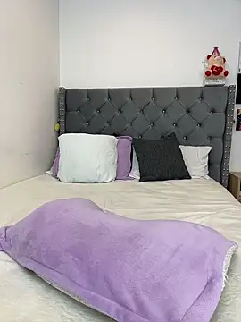 KarlaWild's cam snapshot