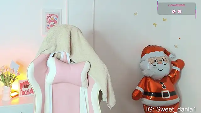 sweet_dania_'s cam snapshot