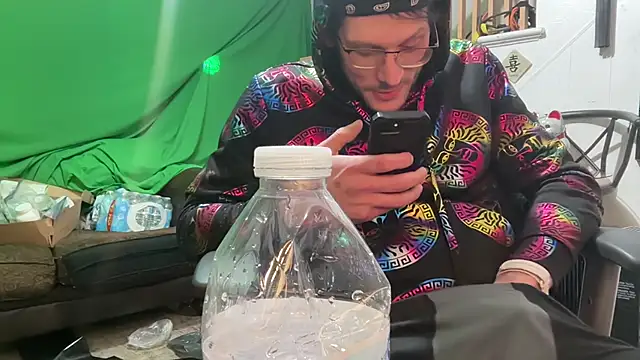 MasterDaddyCool's cam snapshot