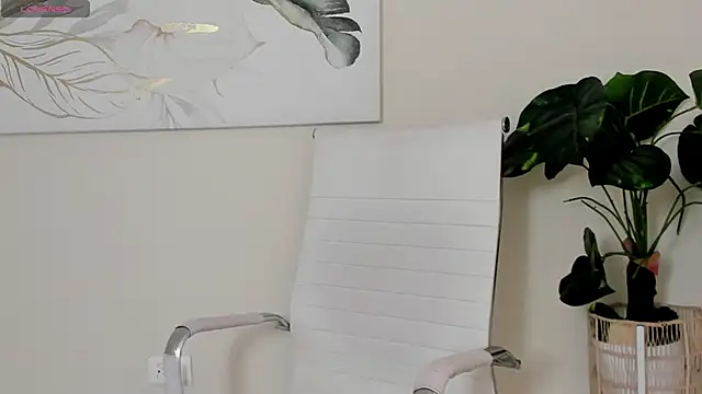 luna_cute__'s cam snapshot