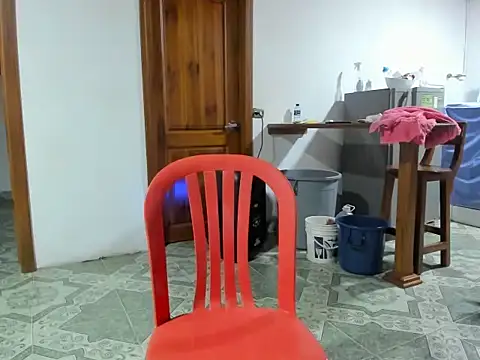 latin_bbc's cam snapshot