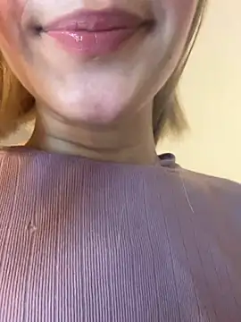 SweetBunnyGF live sex cam