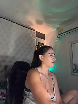 ZarahEvans's cam snapshot