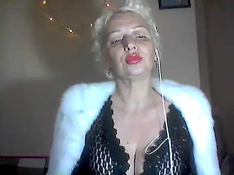 MaryJane441's cam snapshot