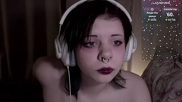 Alice_Zev's cam snapshot