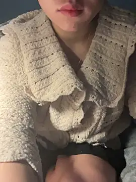 linh-li's cam snapshot