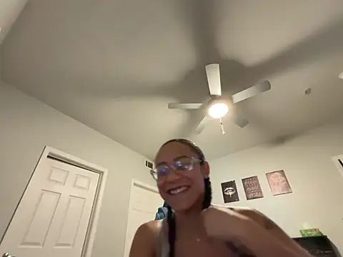 RylReese's cam snapshot