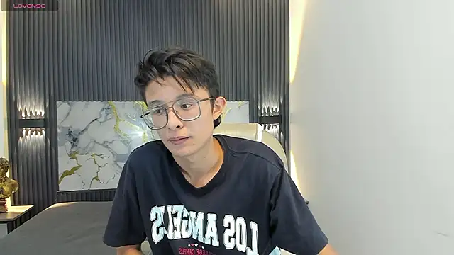 SantiagoRusso18 live sex cam