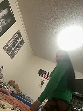 Mamassita96's cam snapshot