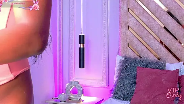 Rossie-Cameron's cam snapshot