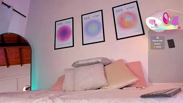 AriaMuse's cam snapshot