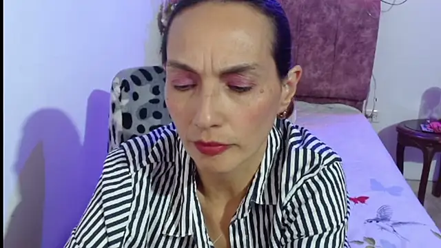 italagomez_'s cam snapshot