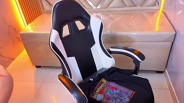 Nova_Kitty_Tx's cam snapshot