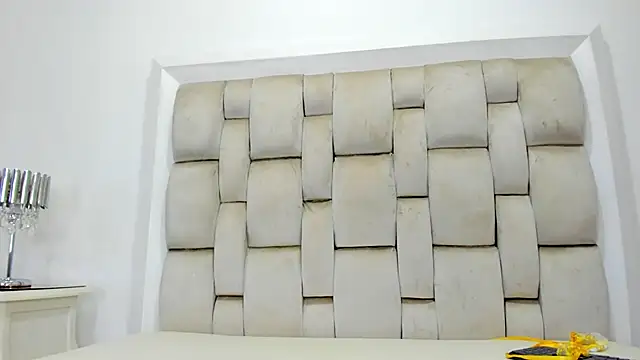 ValerieSoto's cam snapshot