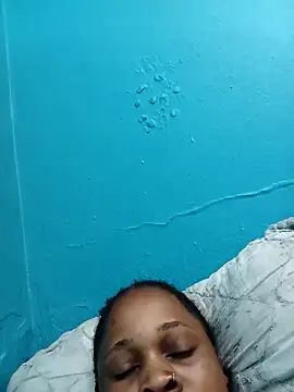 BlondieBitch's cam snapshot