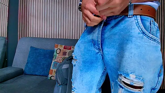 Vans_Ross live sex cam