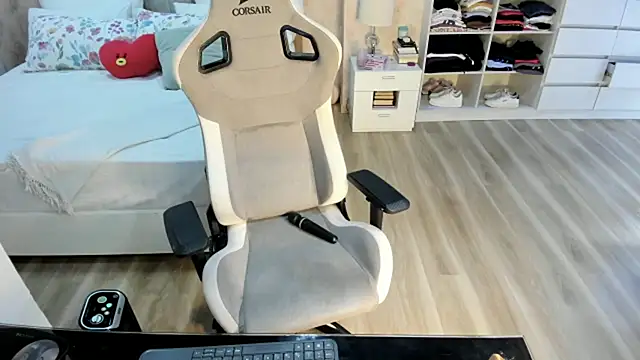 stefializon's cam snapshot