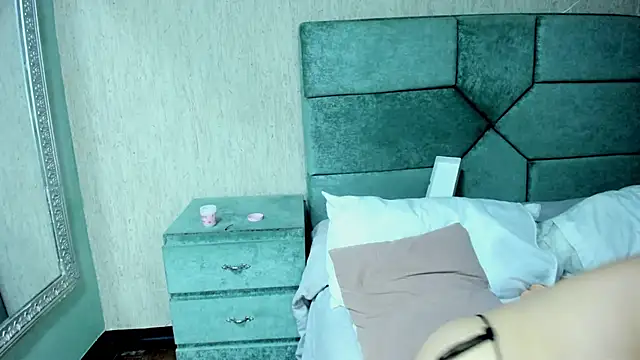 NaomySakura live sex cam