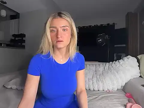 meggsworld live sex cam