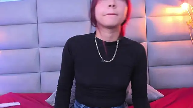 miss-emma-'s cam snapshot