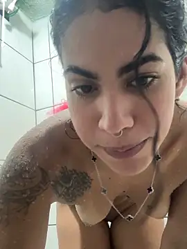 bruxinha01's cam snapshot