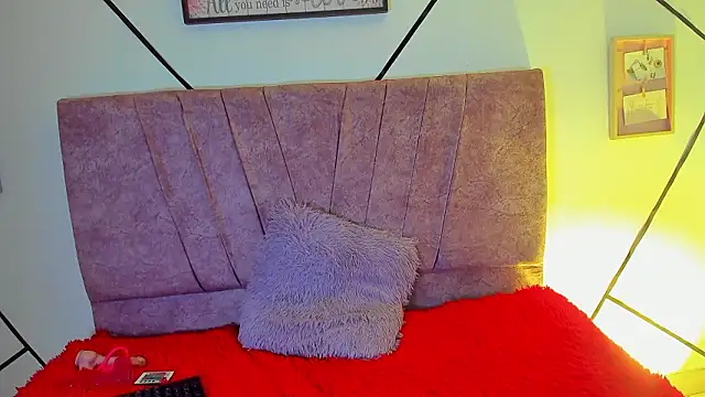 Victoriaa_Anderson's cam snapshot